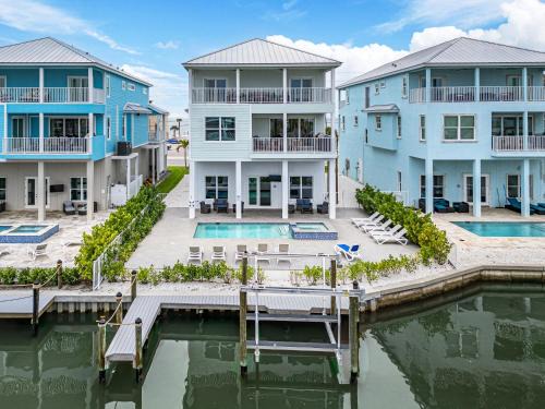 661 Estero Blvd "Beach to Bay" home