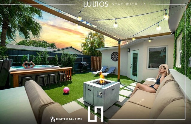 Exclusive Miami Retreat with Jacuzzi, Pool Table, Games, and BBQ, Near Airport