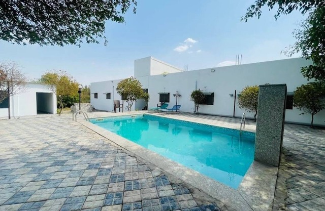 7-bedroom farmhouse in gorgeous Gairatpur Bas Gurgaon with AC, WiFi