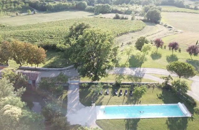 Castel Pierre - Maison**** - Piscine XL, sauna & fitness - 7 ch/7sdb avec clim