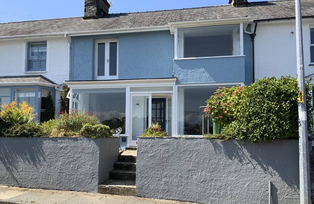 7 Ivy Terrace, BORTH-Y-GEST
