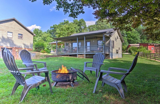 7 Mi to Downtown Morganton: Cabin w/ Fire Pit!