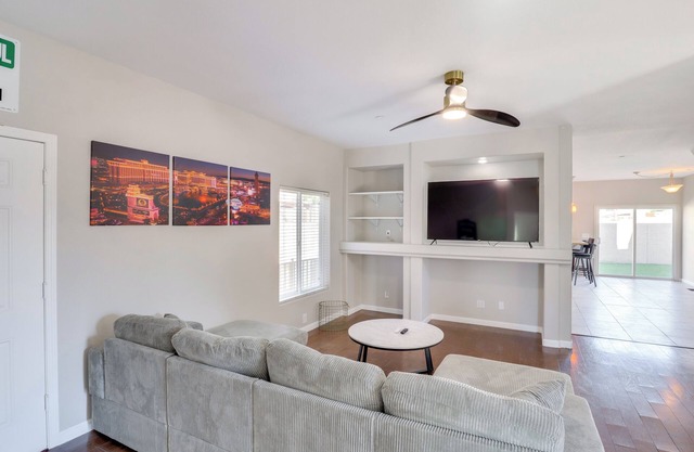 7 Mi to Fremont Street: Spacious Vegas Home!
