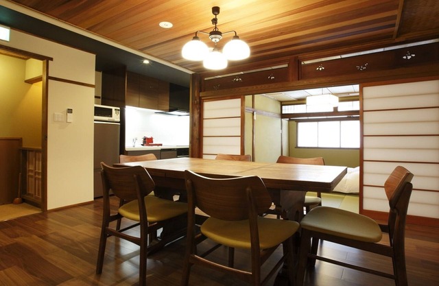 Grande maison de luxe adaptée aux familles proche du château de Nijo et du centre-ville de Kyoto