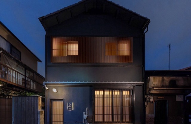 7 minutes from Kyoto Station 10 minutes walk from / Kyoto Kyōto