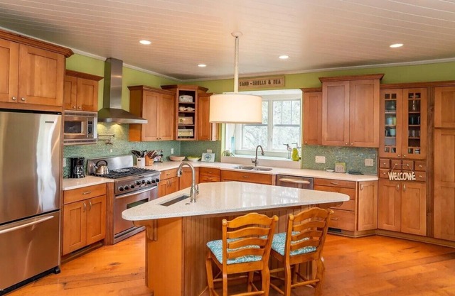717 Pompano Road - New to VRBO! Resort Access Included!