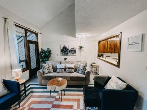 73SW - A Perfect Family Getaway WIFI, Great Resort Amenities