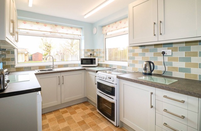 75 Mansfield Road, CHESTERFIELD