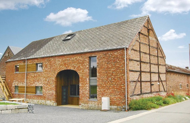 8 chambres hébergement à Somme-Leuze