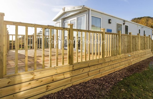 Caravane de luxe pour 8 chiens avec vue sur la mer dans le Suffolk réf 32032