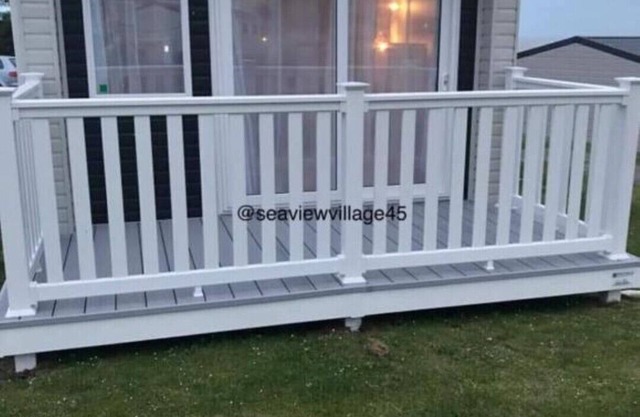 8 Birth Seaview Apartment in Combe Haven Holiday Park