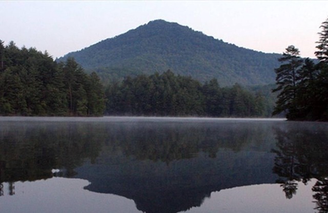 8 BR / 8 Bath - Blue Boar Retreat - Location pour groupes nombreux au lac Santeetlah