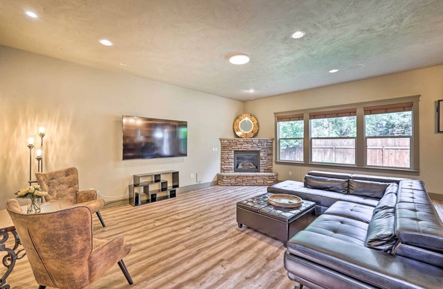 8 Mi to BSU & Dtwn: Family-Friendly Boise Home