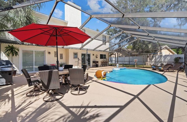 8 PPL. Bloomingdale House. Brandon/Top Area.