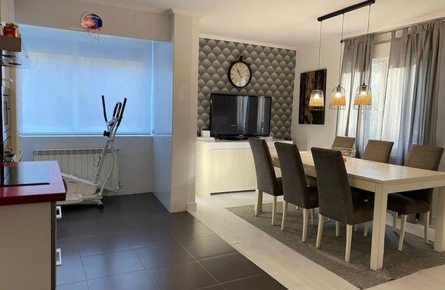 80 m2 recién reformado, acogedor y elegante.