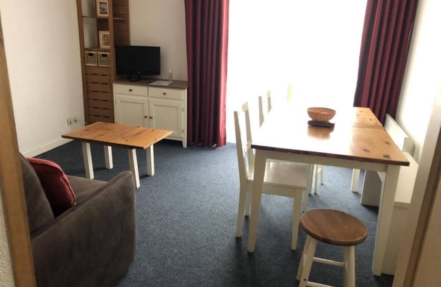 80m du centre station, 3ème étage, vue pistes de ski, balcon, télévision, 29m², Gourette