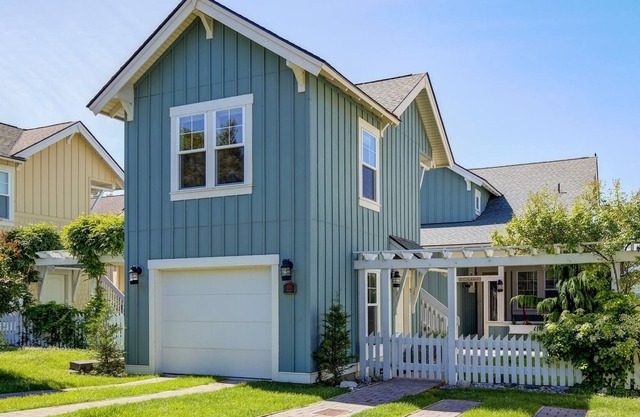 83b Veranda Drive (Beach Front)