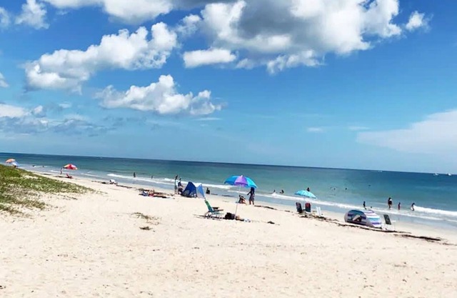 8BD Ft Pierce Beach Getaway - Great for Family Group