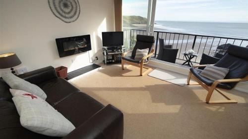 9 304 Redcliffe Apartments, Caswell Bay