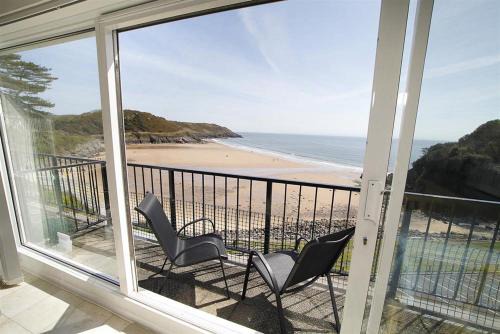 9 306B Redcliffe Apartments, Caswell Bay