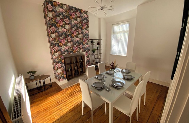 9 bed - Huge Price Reductions For week to month stays