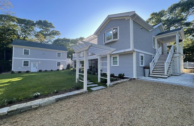 9 Bedroom Home with Hot Tub, AC, Walk to Town!