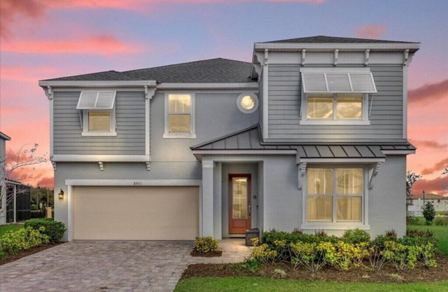 9 Bedrooms / 6 Bathrooms / Solara (8901 CB)