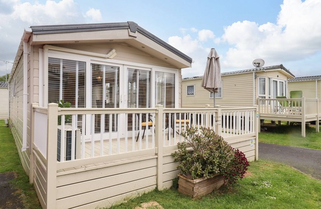 9 Birch Grove, ST. OSYTH