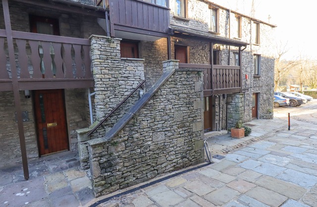 9 Camden Building, KENDAL