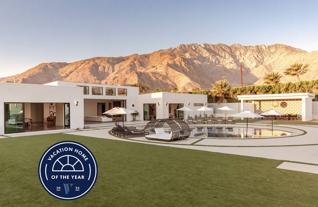 9BR Luxury Oasis Estate / Spa Lounge and Vintage Trailer