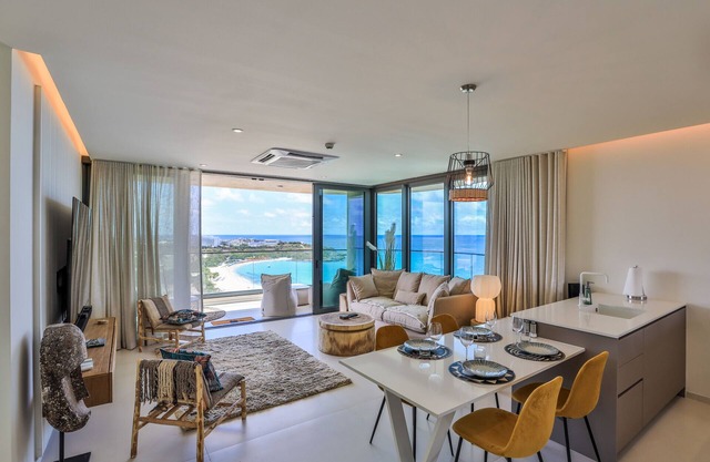 A-1201 3 chambres spacieux surplombant Mullet Bay