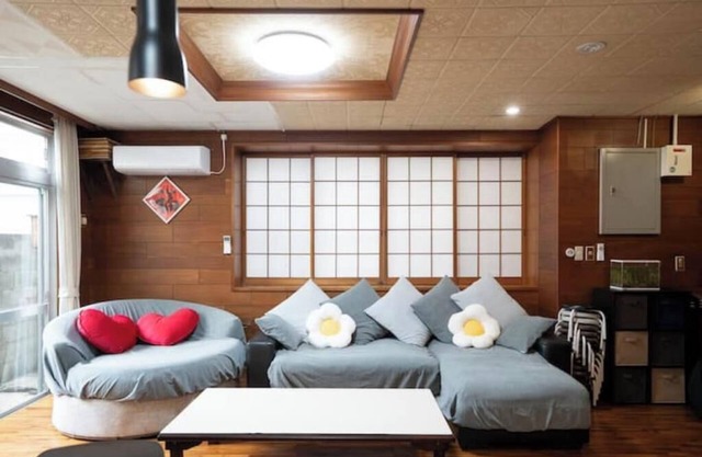 A 130㎡ Two-Story Japanese House in the City Center with BBQ Facilities Inside
