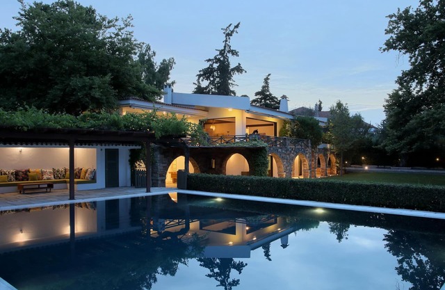 Villa Salted Maple, villa de 6 chambres en bord de mer avec une grande piscine privée