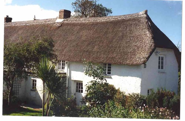 Une belle chaumière de 250 ans près de Frenchman's Creek. 2 chambres