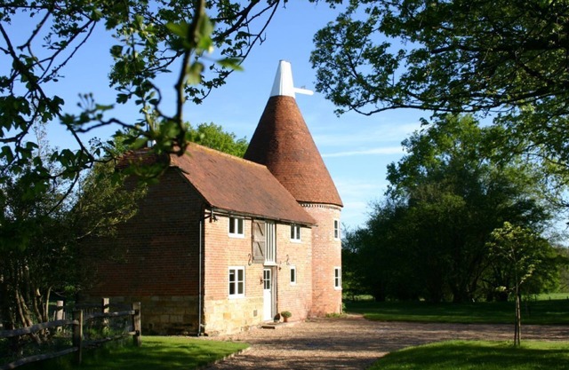 Une belle maison indépendante avec accès facile aux commodités locales juste à l'extérieur de Ticehurst.