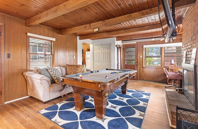 A Breath of fresh Country Air with hot tub.