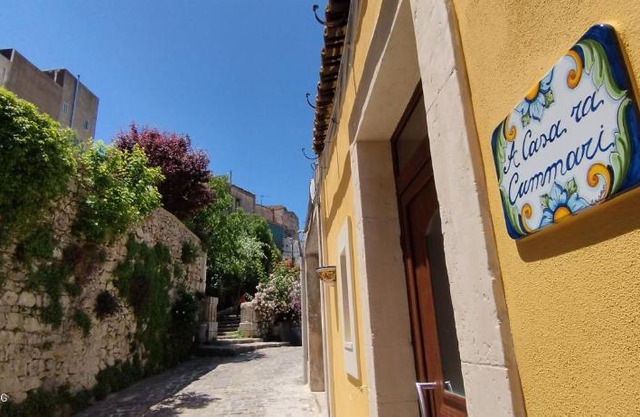 A casa ra cummari