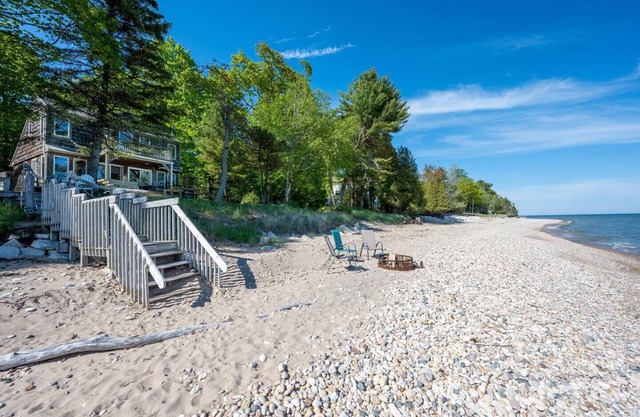 A Charming Door County Cottage