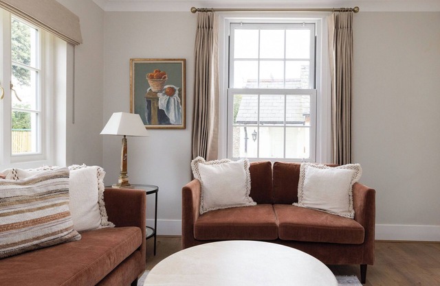 A collection of 3 cottages that can be rented together, close to Arundel and Littlehampton