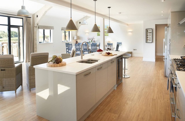 Une conversion de grange contemporaine dans une zone de beauté naturelle exceptionnelle.