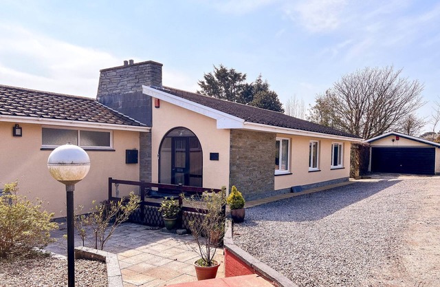 Contemporary spacious holiday home in Llanstadwell Pembrokeshire