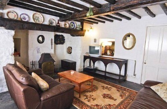 Échapper à la tranquillité dans un pays Ferme Cottage