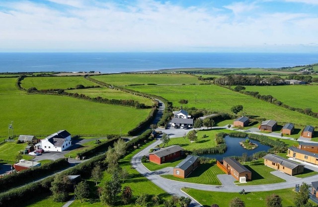 A detached house set in the beautiful quiet surroundings of the park.