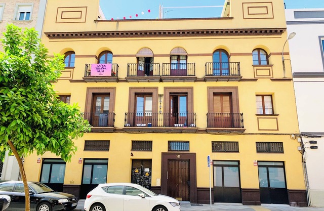 A DIFFERENT SPACE IN TRIANA