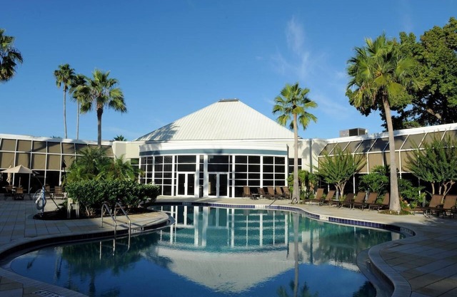 A Dream Stay Awaits! 2 Stunning Rooms | Free Shuttle to Local Attractions