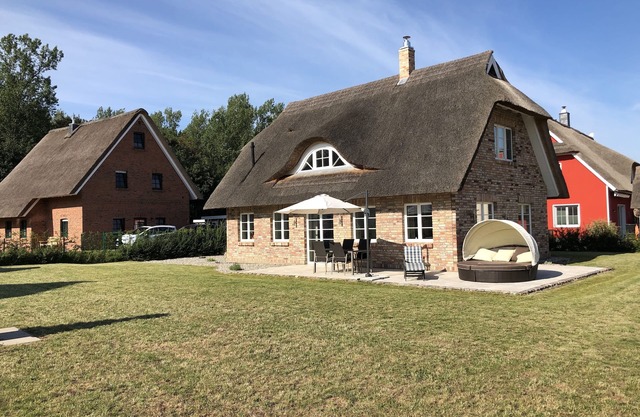 Un rêve au toit de chaume, 110 m² à 800 m² Sonnengrundstück à Rerik