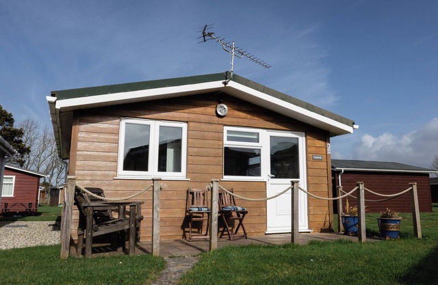 A family friendly holiday home close to beaches and Padstow. K8 Trebaruth