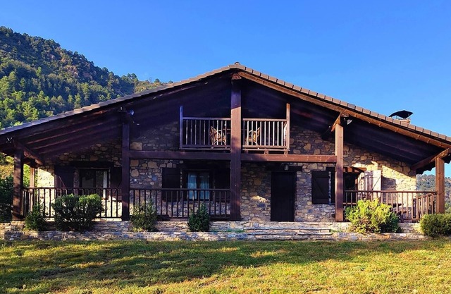 Une maison de vacances fantastique, piscine privée et barbecue. Wi-Fi