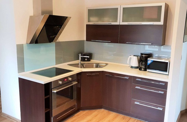 Un plat pour tomber en amour avec, villa calme, configuration excitant, tout nouveau, wi-fi, garage