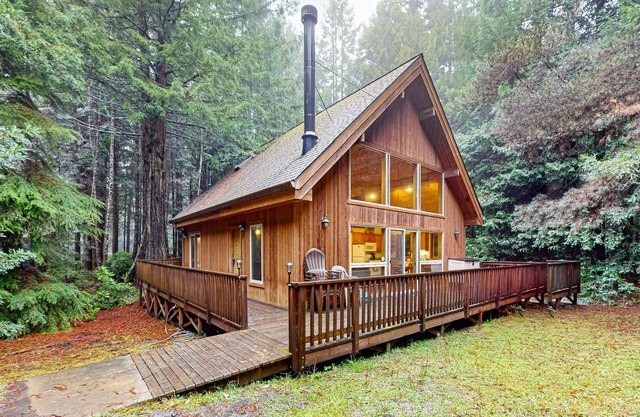 Calme, escapade luxueuse w / bain �� remous privé - près de Mendocino